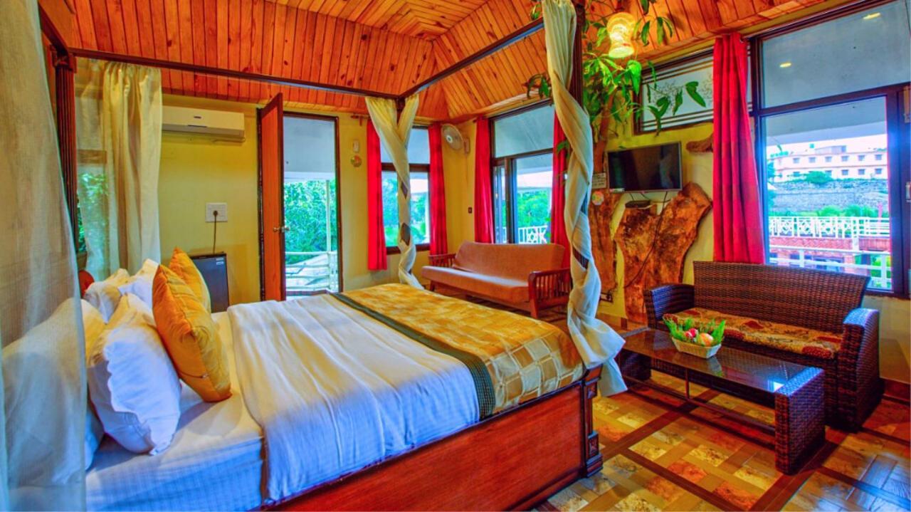 ShriGo Pyramid Home Divine - A Wellness Resort Dehradun Exterior foto